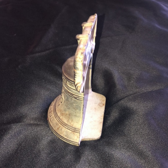 Bookend - Picture 3 of 7